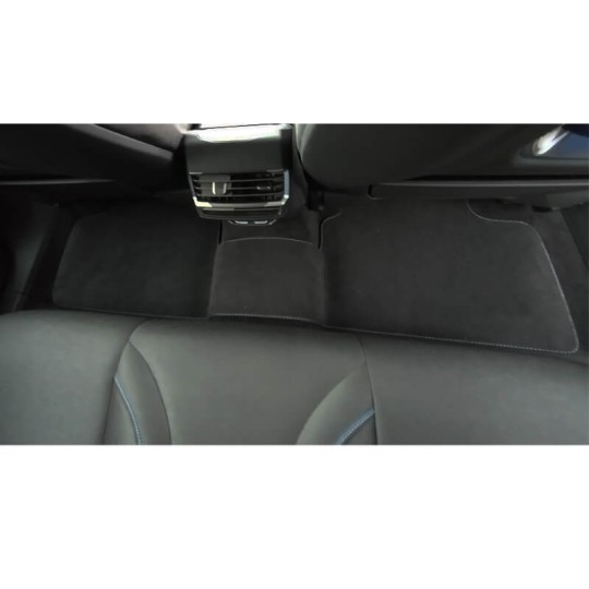 Lynk & Co 01 automatten mattenloods