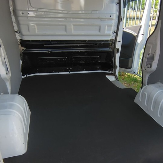 rubber mat Mercedes Sprinter L3
