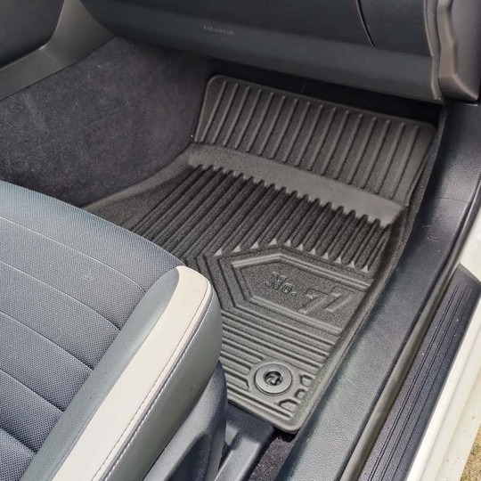 Lexus IS III vanaf 2013 All Weather rubber automatten