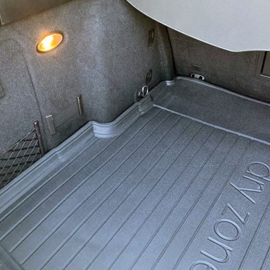 All Weather kofferbakmat Alfa Romeo 159 Station (met volwaardig reservewiel, zonder nisjes aan de zijkant) 2006-2011