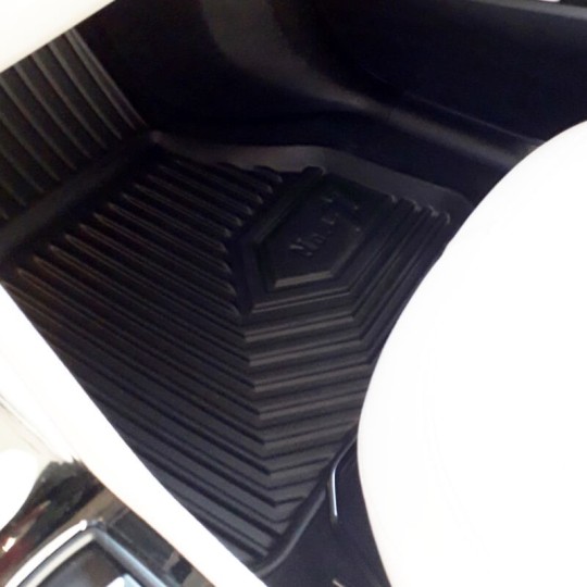 BMW 2-serie F45 Active Tourer vanaf 2014 All Weather rubber automatten