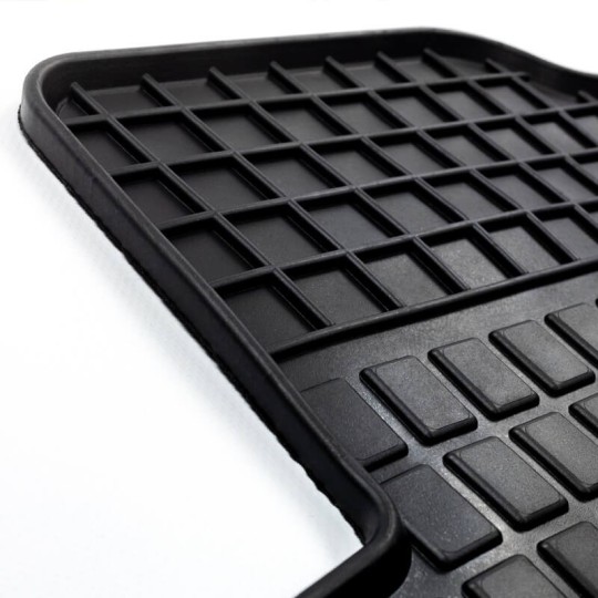 Stevige rubber matten voor de BMW X3 E83