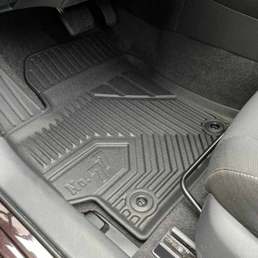 Toyota Corolla XII (past in hybrid, niet in hatchback) vanaf 2018 All Weather rubber automatten