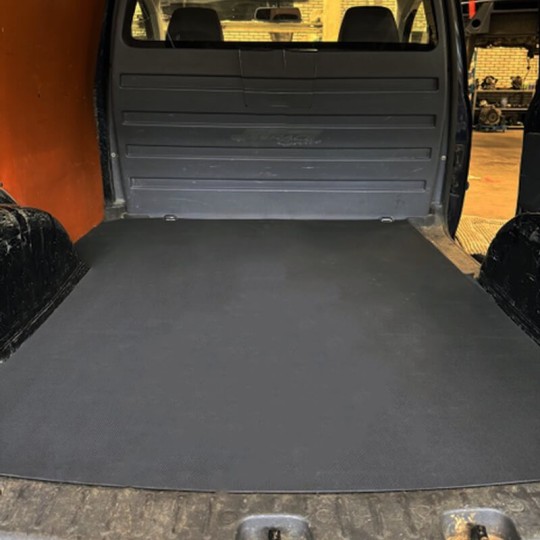 Laadvloermat rubber Volkswagen Caddy enkele schuifdeur 2004-2020