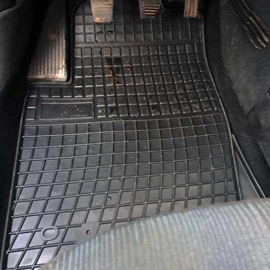 Rubber matten Mazda 2 I Hatchback 2002-2007