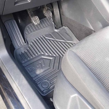 Volkswagen Tiguan I 2007-2016 rubber matten 2