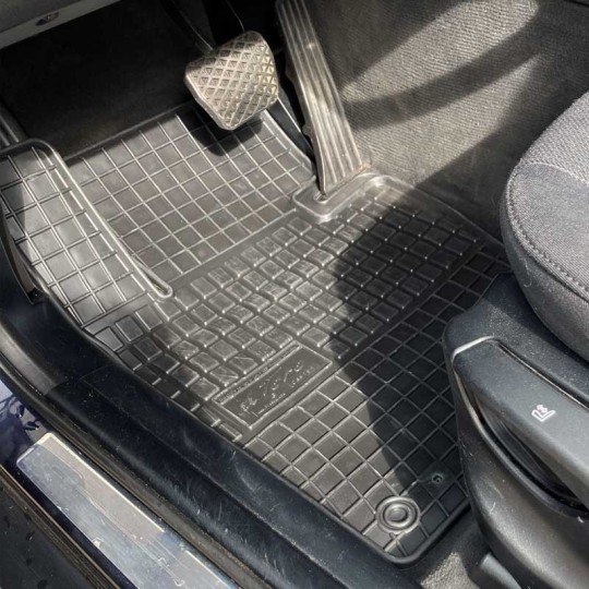 Rubber matten BMW X3 E83 SUV 2003-2010