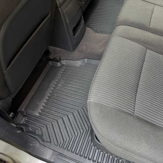 Kia Sorento I 2002-2009 All Weather rubber automatten