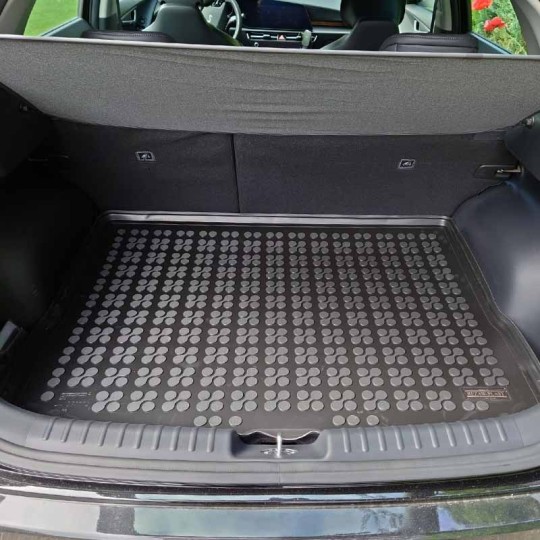 Rubber kofferbakmat Kia Niro Hybrid (HeV, versie met thuiskomer of reparatieset) 2022-heden