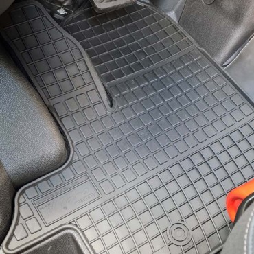Rubber matten Ford Transit Custom 1e rij (2 zitplaatsen automaat na facelift) vanaf 2017