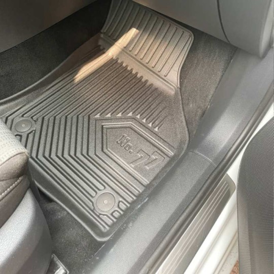 Skoda Superb III vanaf 2015 All Weather rubber automatten