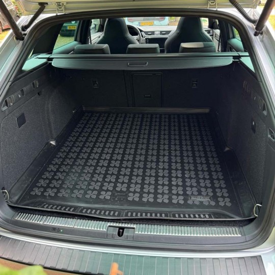 Skoda Superb Station hoge vloer rubber kofferbakmat 2015-heden
