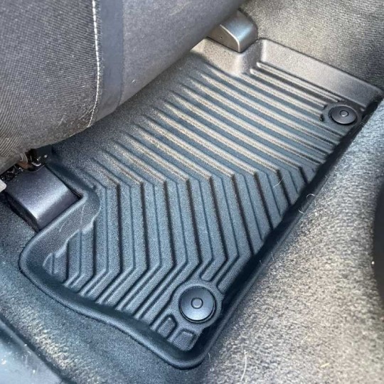 Volvo XC60 I rubber automatten | Rubber matten met hoge rand Volvo XC60 I