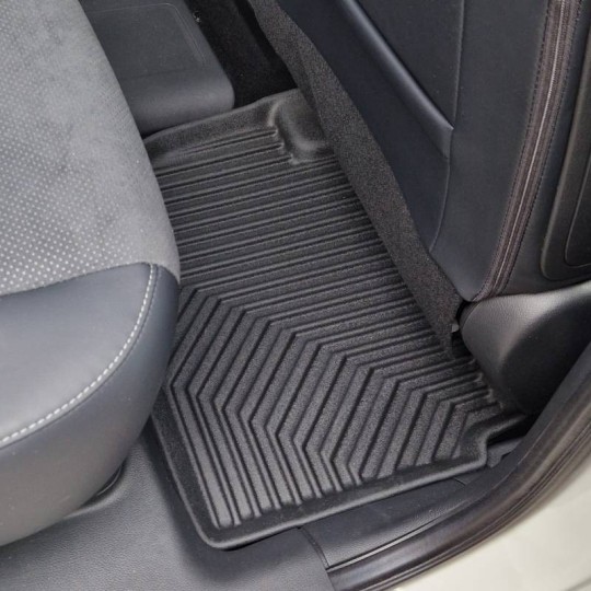 Rubber matten Mitsubishi Eclipse Cross PHEV | Rubber automatten kopen voor Mitsubishi Eclipse Cross PHEV