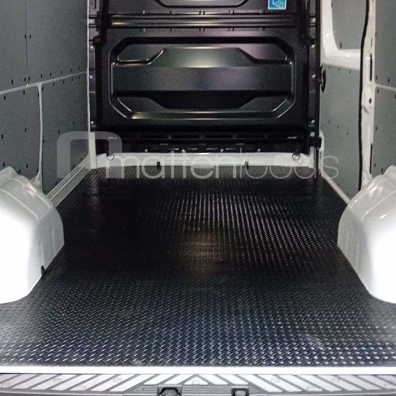 Premium M-Line laadvloermat Renault Master L2 2024-heden | 4mm antislip rubber traanplaat