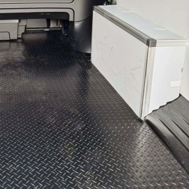 ProFit antislip rubber (traanplaat motief) laadvloermat Fiat Scudo L3 Snoeks dubbelcabine 2016-heden 2