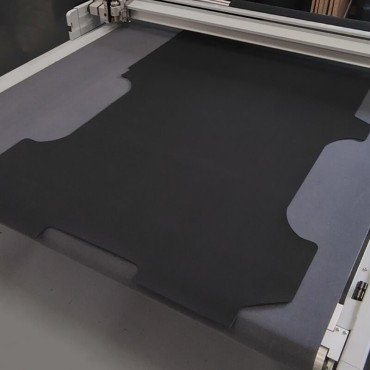 Premium M-Line laadvloermat Ford Transit Custom dubbelcabine (af fabriek) L1 2023-heden | 4mm antislip rubber traanplaat 2