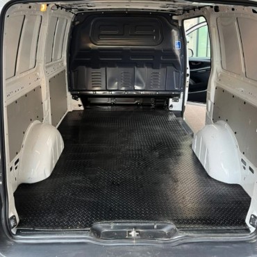 Premium M-Line laadvloermat Mercedes Vito L2 verlengd 2014-heden | 4mm antislip rubber traanplaat 2