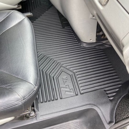 Nissan Primastar (na facelift) 2006-2016 All Weather rubber voormat