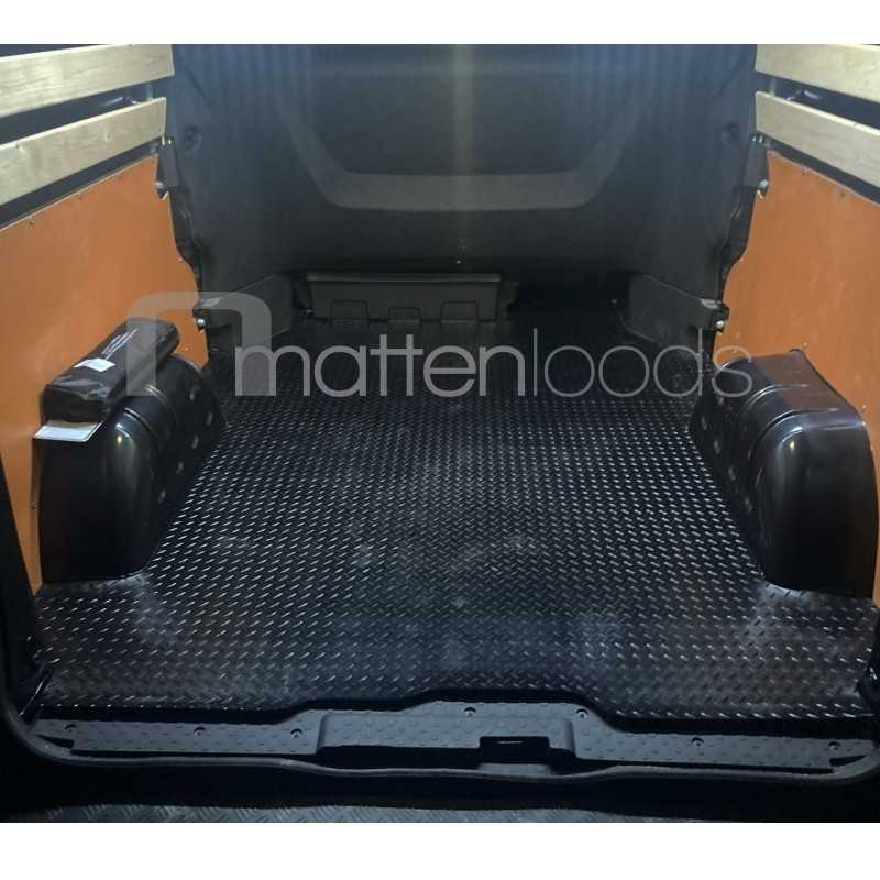 Laadvloermat rubber (traanplaat motief) Renault Trafic Dubbel Cabine verlengd L2 2014-heden