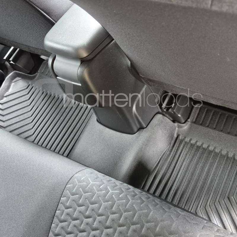 Mazda 2 hybrid vanaf 2022 All Weather rubber automatten