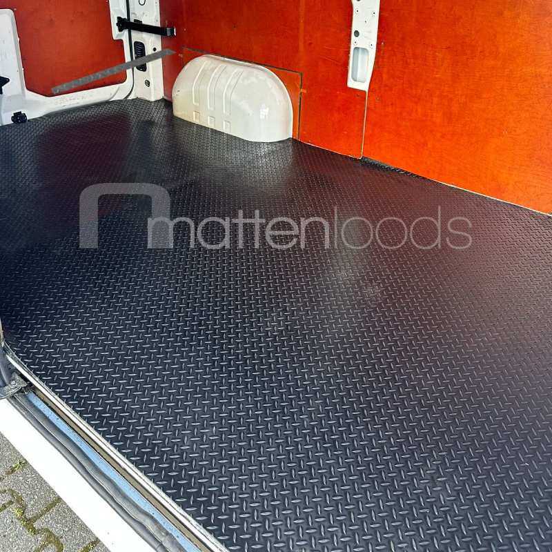Laadvloermat rubber (traanplaat motief) Renault Master L2 2010-2024