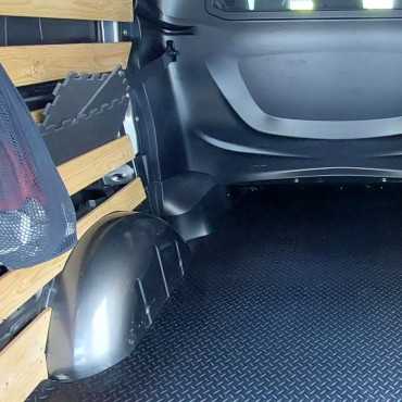Laadvloermat rubber (traanplaat motief) Mercedes Vito L2 dubbel cabine 2014-heden 2