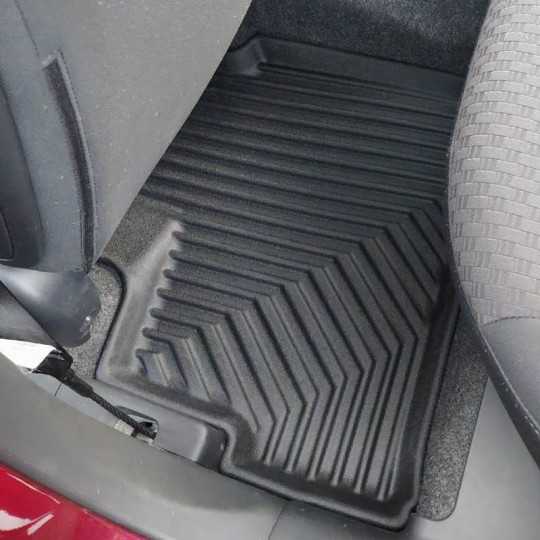 Mitsubishi Space Star vanaf 2013 All Weather rubber automatten