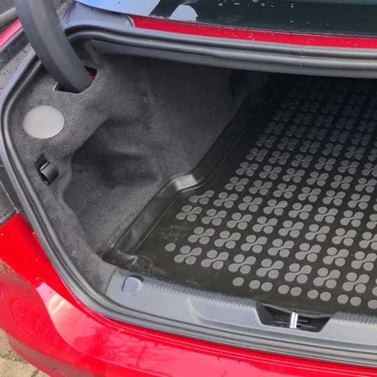 Rubber kofferbakmat Jaguar XE (niet voor hybrid) 2015-heden