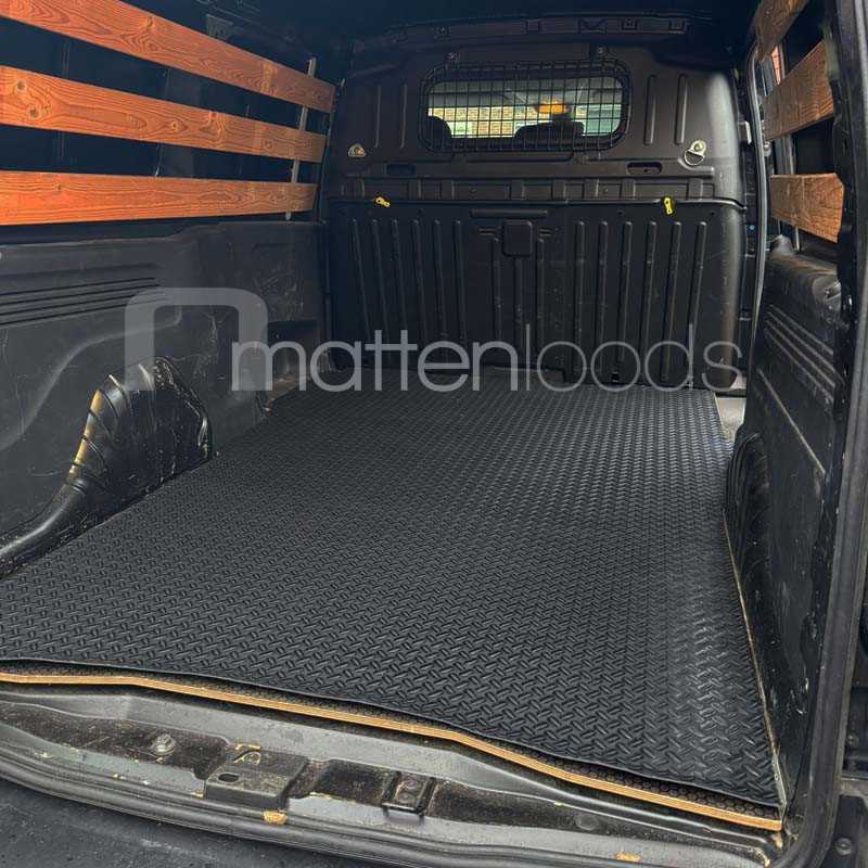 ProFit antislip rubber (traanplaat motief) laadvloermat Toyota Proace City L2 2020-heden