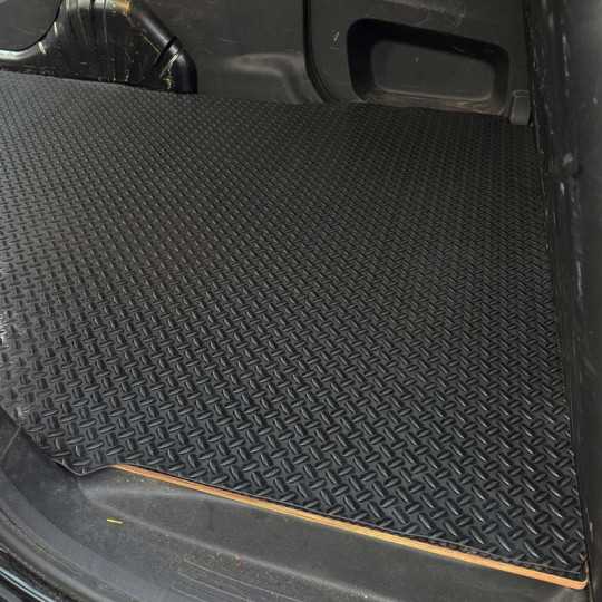 ProFit antislip rubber (traanplaat motief) laadvloermat Toyota Proace City L2 2020-heden