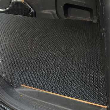 ProFit antislip rubber (traanplaat motief) laadvloermat Opel Combo E L2 2018-heden 2