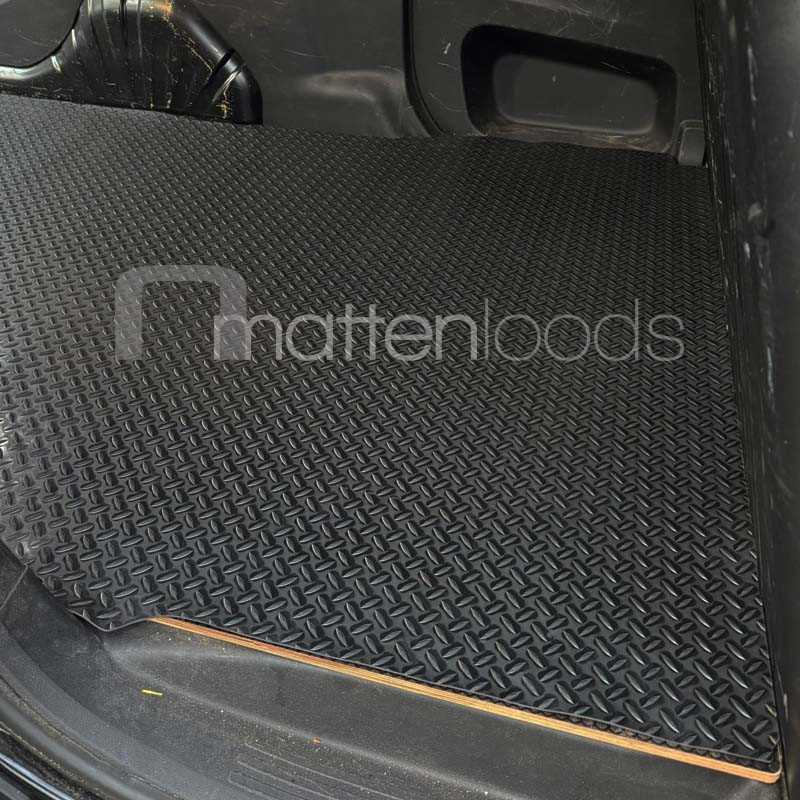 ProFit antislip rubber (traanplaat motief) laadvloermat Opel Combo E L2 2018-heden