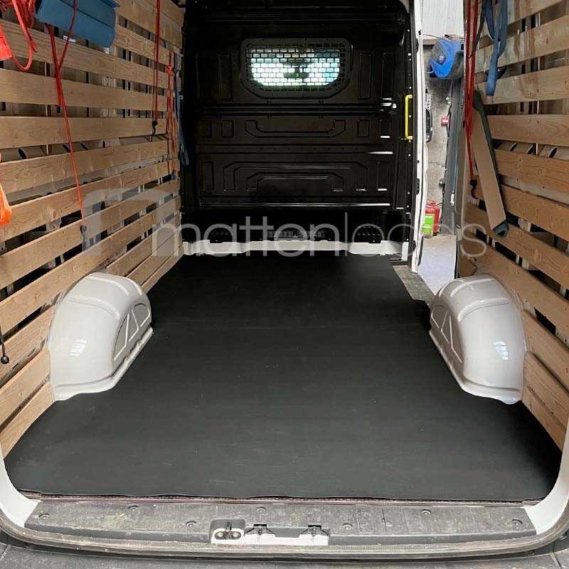 ProFit antislip rubber laadvloermat Volkswagen Crafter L3 (voorwielaandrijving) 2018-heden