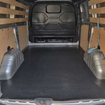 Laadvloermat rubber (traanplaatmotief) Ford Transit Custom kort 3-zits 2012-2023 2