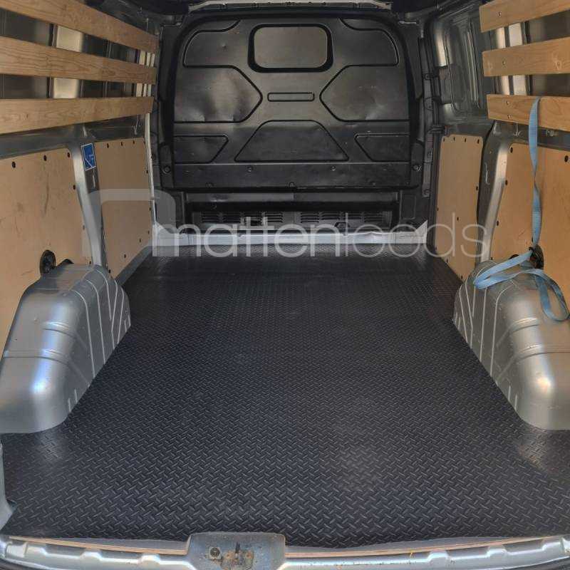 Premium M-Line laadvloermat Ford Transit Custom L1 dubbel cabine 2012-2023 | 4mm antislip rubber traanplaat