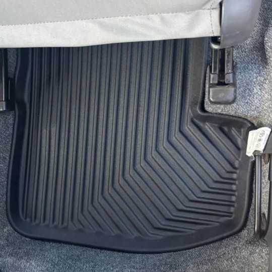Rubber matten Toyota Yaris I 3d | Rubber automatten kopen voor Toyota Yaris I 3d