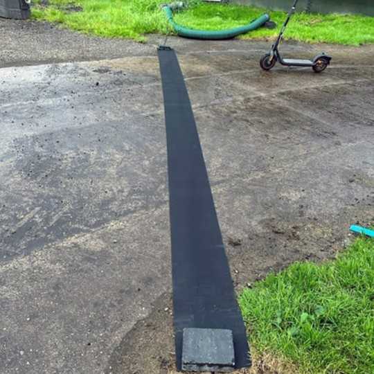 Rubber Kabelmat | 30cm breed | antislip | ideaal voor over laadkabel elektrische auto