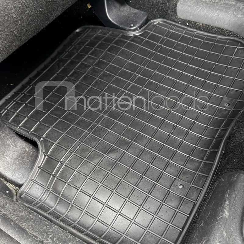 Rubber matten Mitsubishi Outlander III SUV PHEV 2012-2022