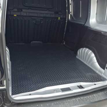 Premium M-Line laadvloermat Renaul Express 2021-heden | 4mm antislip rubber traanplaat 2
